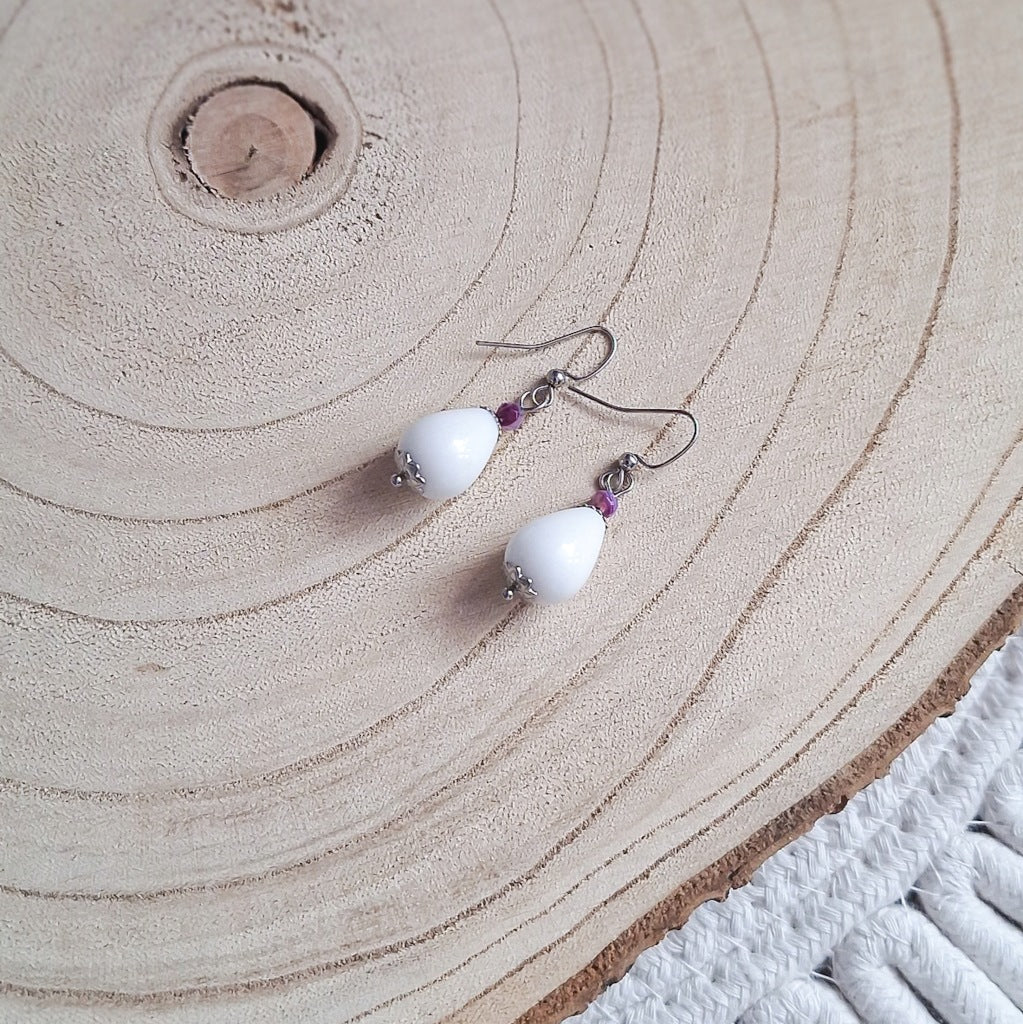 White Agate Drop Earrings with Bead, Surgical Steel, 4 cm