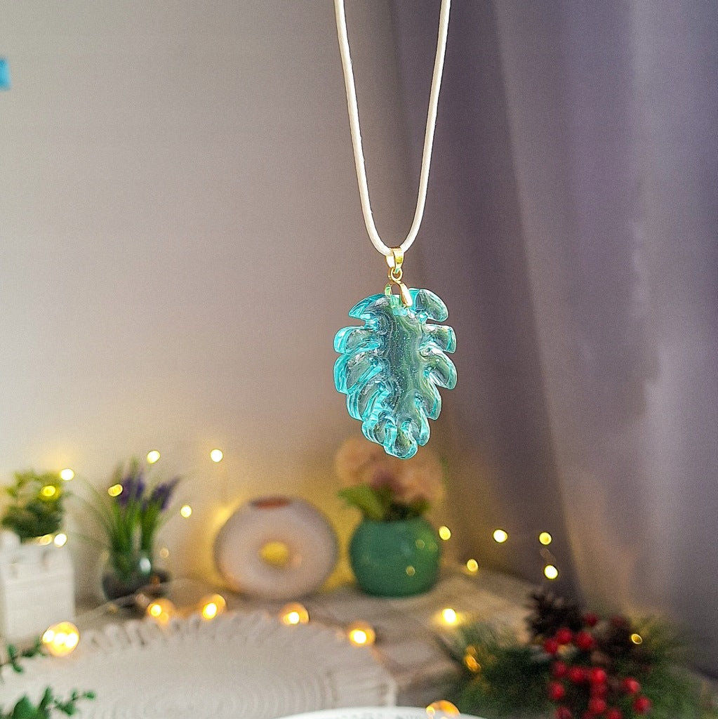Turquoise Monstera Leaf Epoxy Resin Necklace, 42 cm