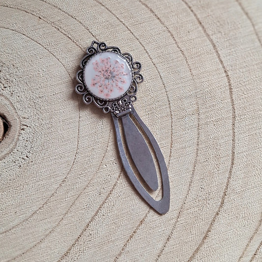 Flower in Resin Bookmark, Handmade Gift, 8 cm