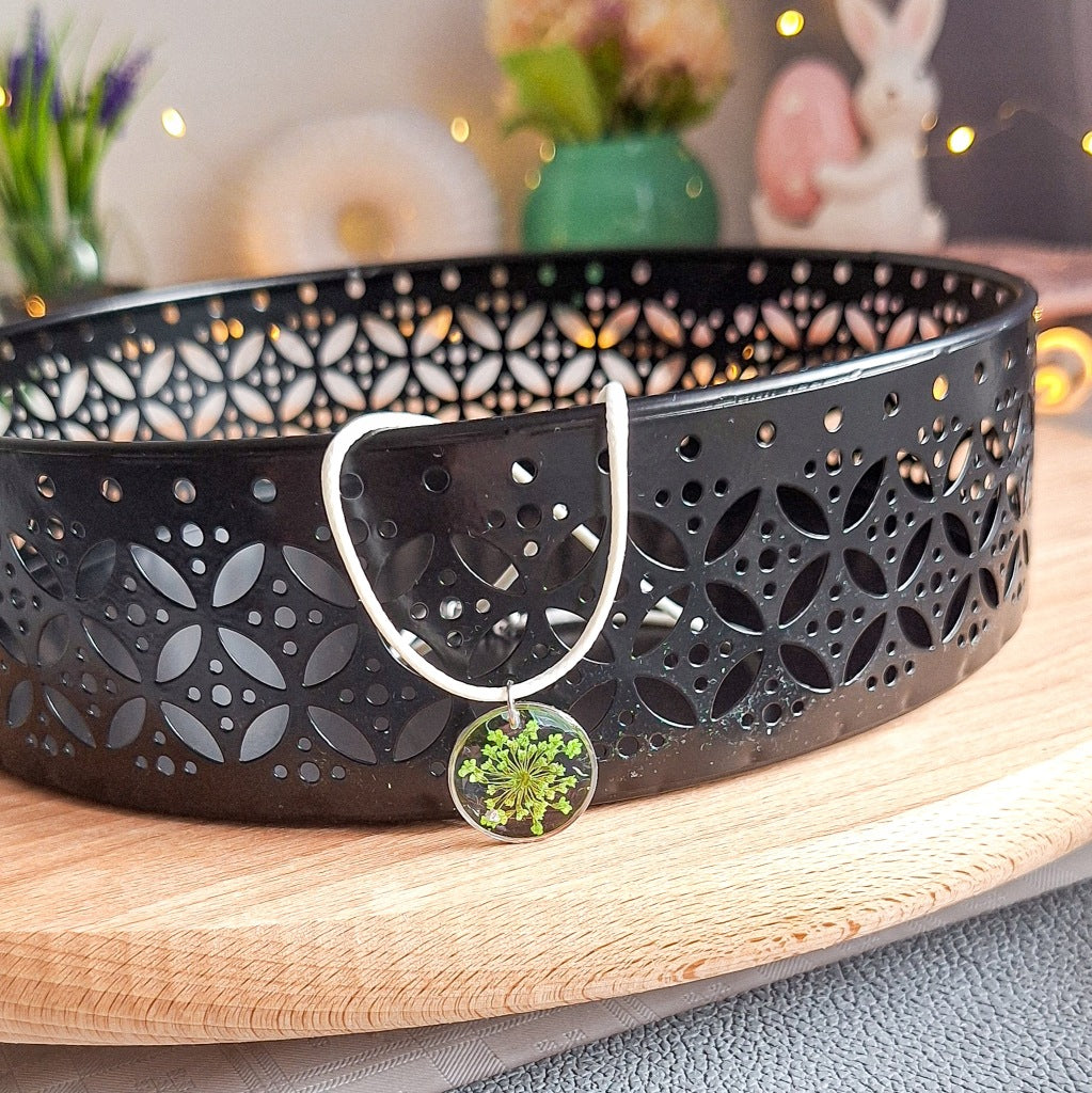Green Flower Resin Necklace, 2 cm, Surgical Steel, Handmade