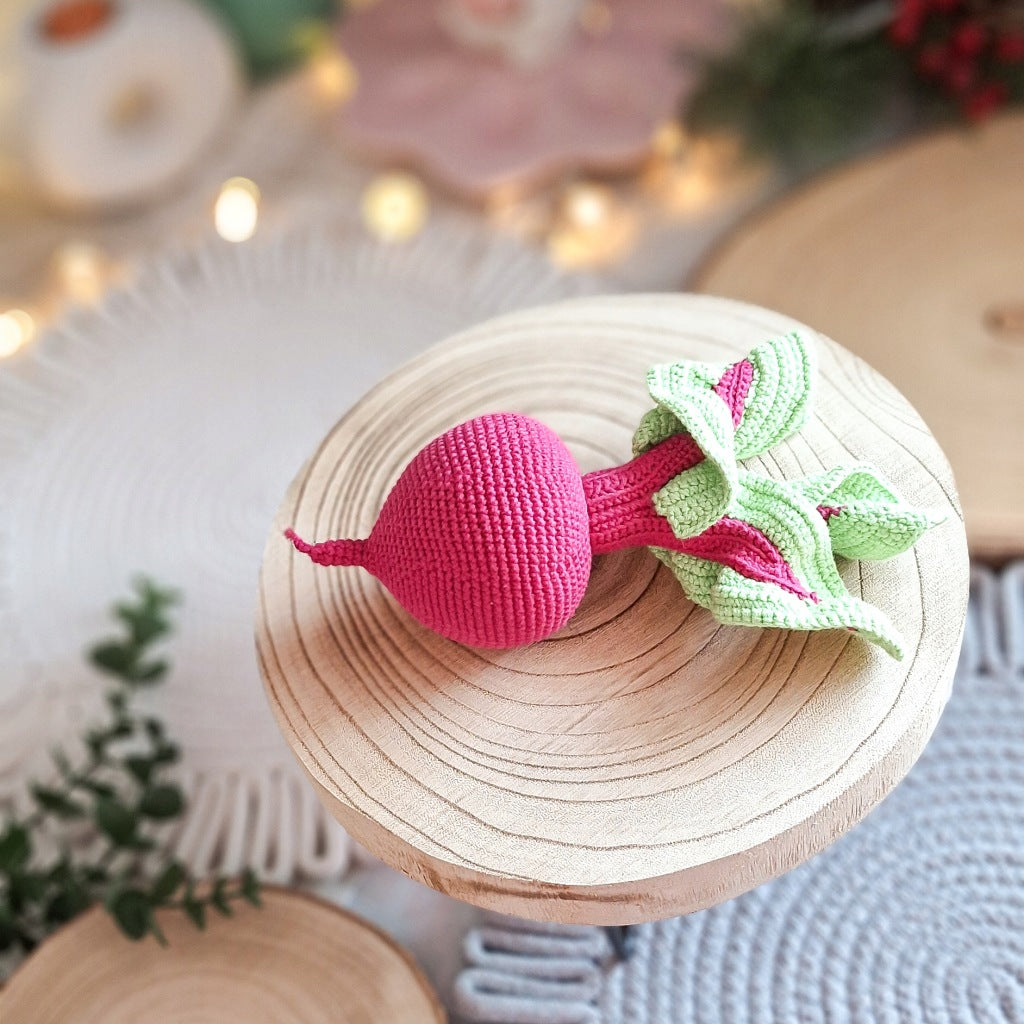 Handmade Crochet Beet, Montessori Toy with Detachable Top, 22 cm