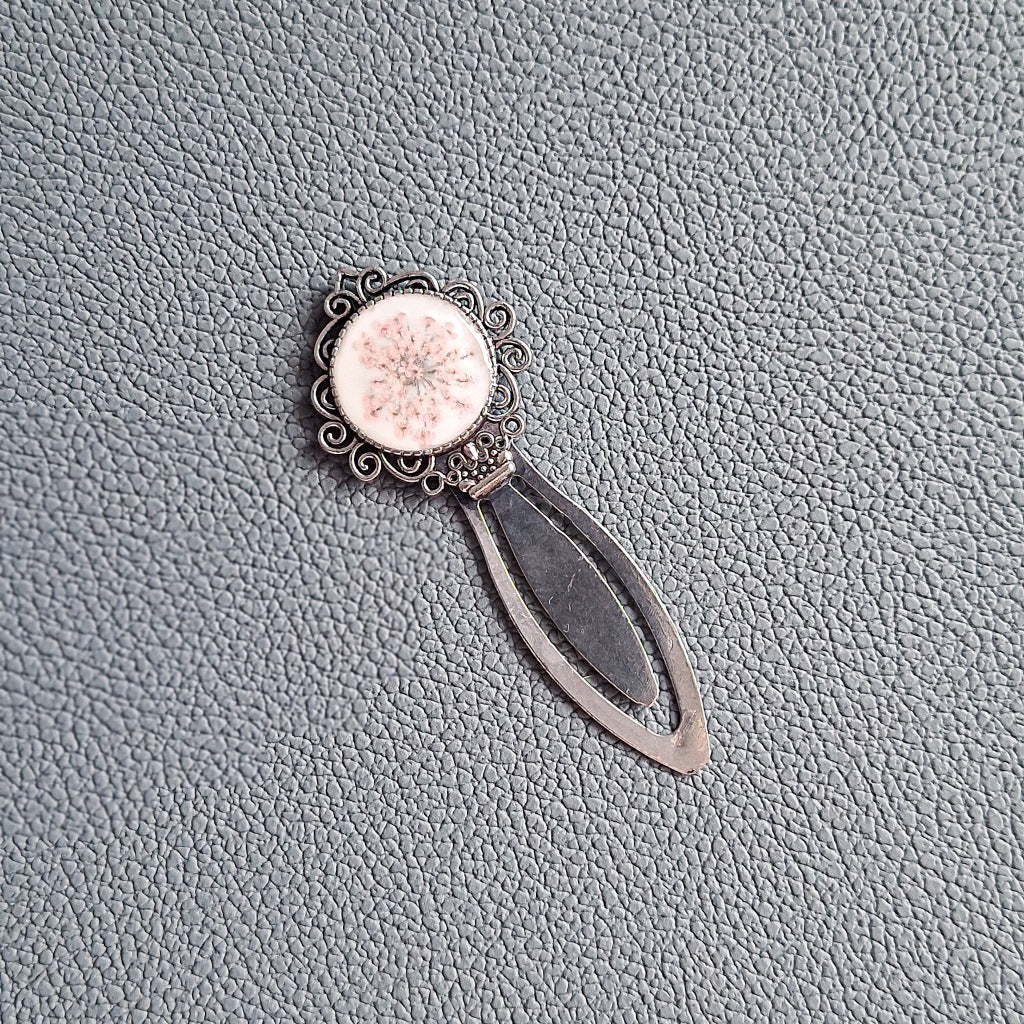 Flower in Resin Bookmark, Handmade Gift, 8 cm