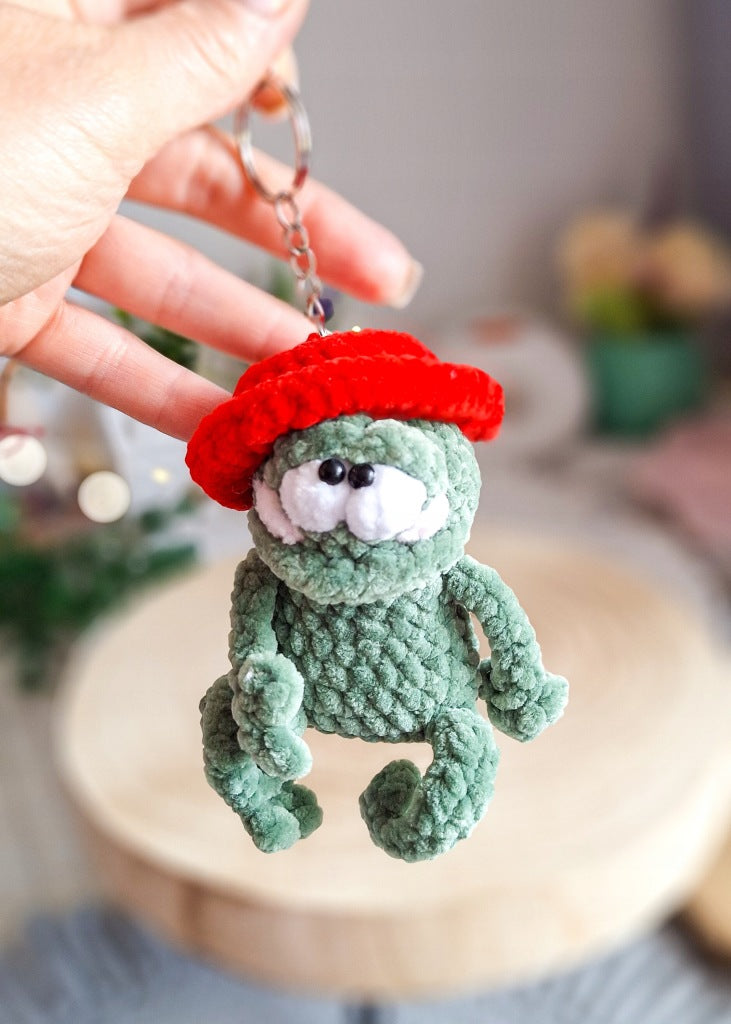 Frog Keychain, Handmade Crochet Plush Amigurumi, 13 cm