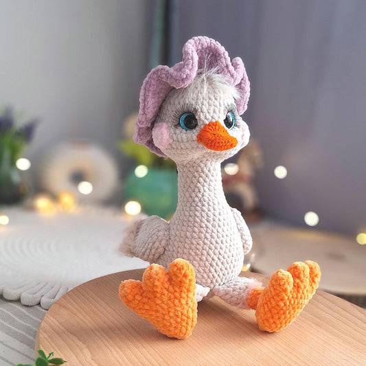 Cute Crochet Goose Plush Doll, Handmade Amigurumi Bird Toy, Stuffed Goose Gift, Nursery Decor, Baby Shower Gift